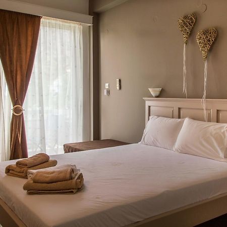 Maltezos Rooms Méthana Exteriör bild