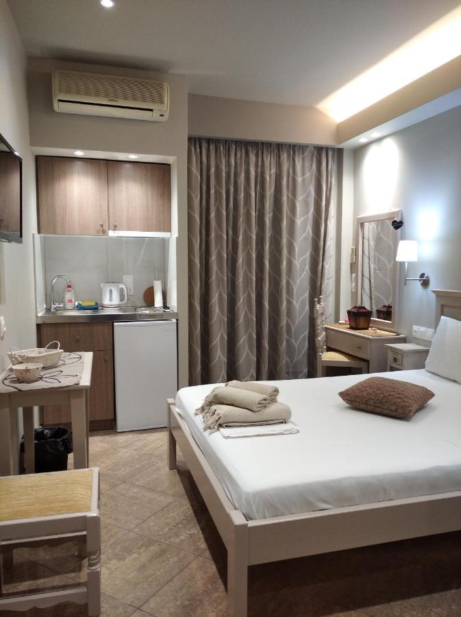 Maltezos Rooms Méthana Exteriör bild