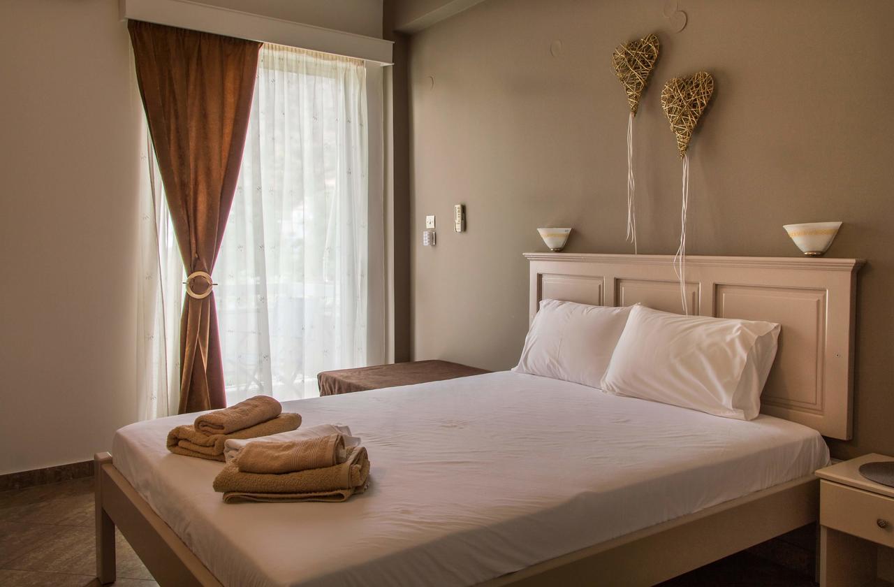 Maltezos Rooms Méthana Exteriör bild
