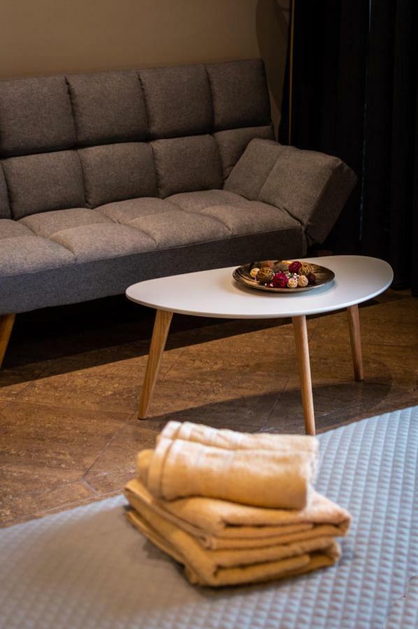 Maltezos Rooms Méthana Exteriör bild