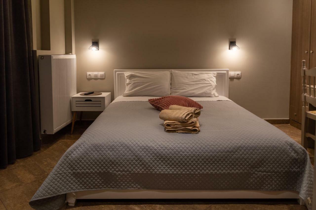 Maltezos Rooms Méthana Exteriör bild