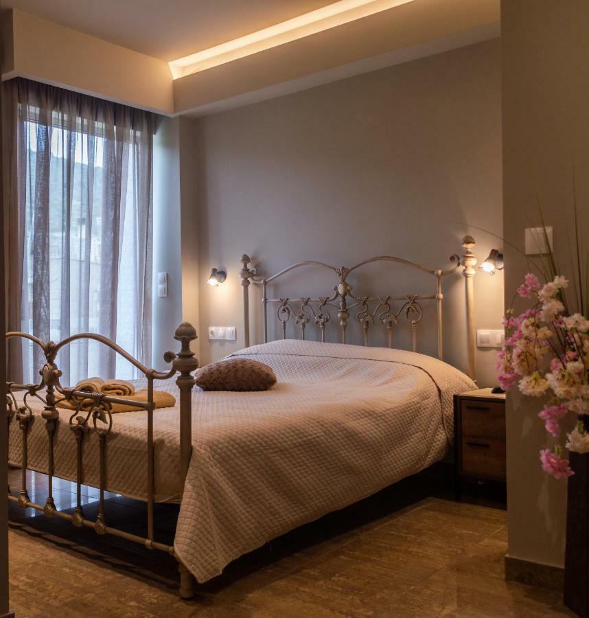 Maltezos Rooms Méthana Exteriör bild